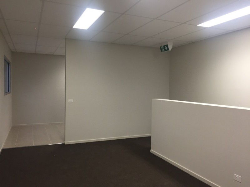 2/12 Freight Road, Ravenhall VIC 3023