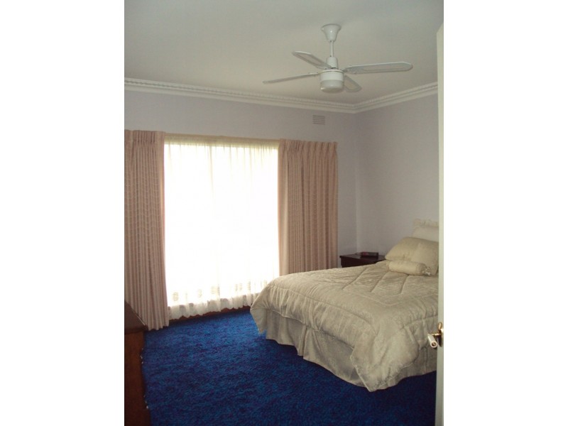 109 Warwick Road, Sunshine North VIC 3020