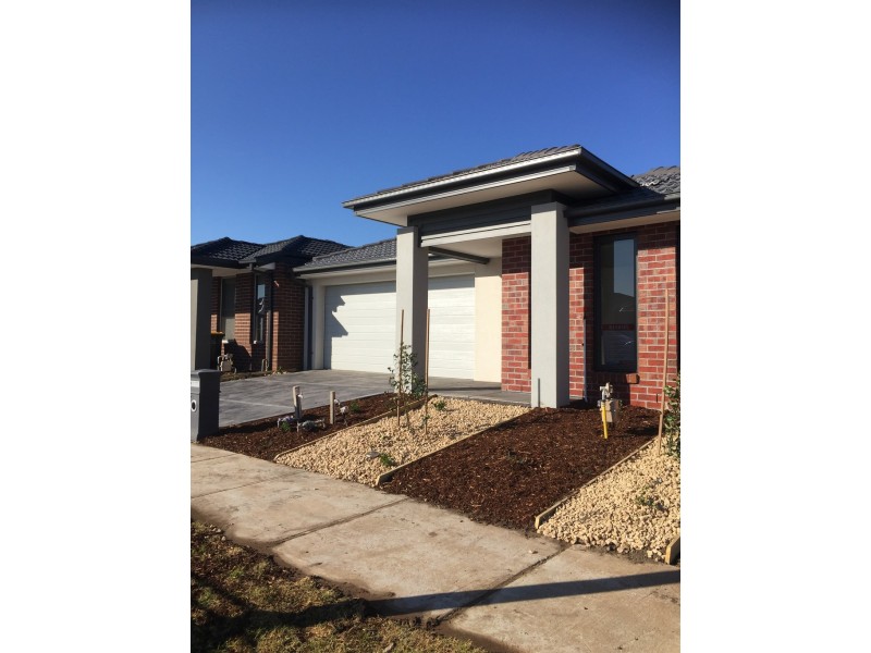 10 Impara Rise, Werribee VIC 3030