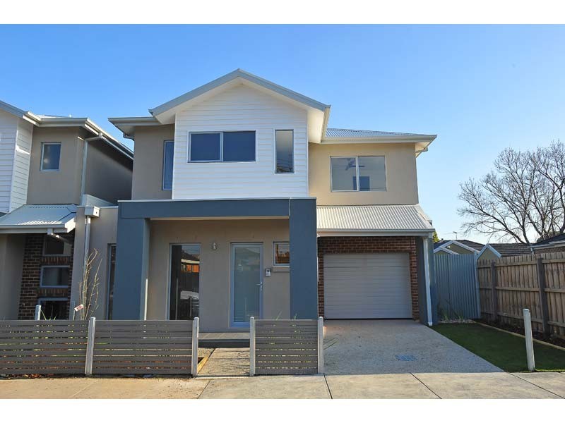 23A Paproth Grove, Altona North VIC 3025