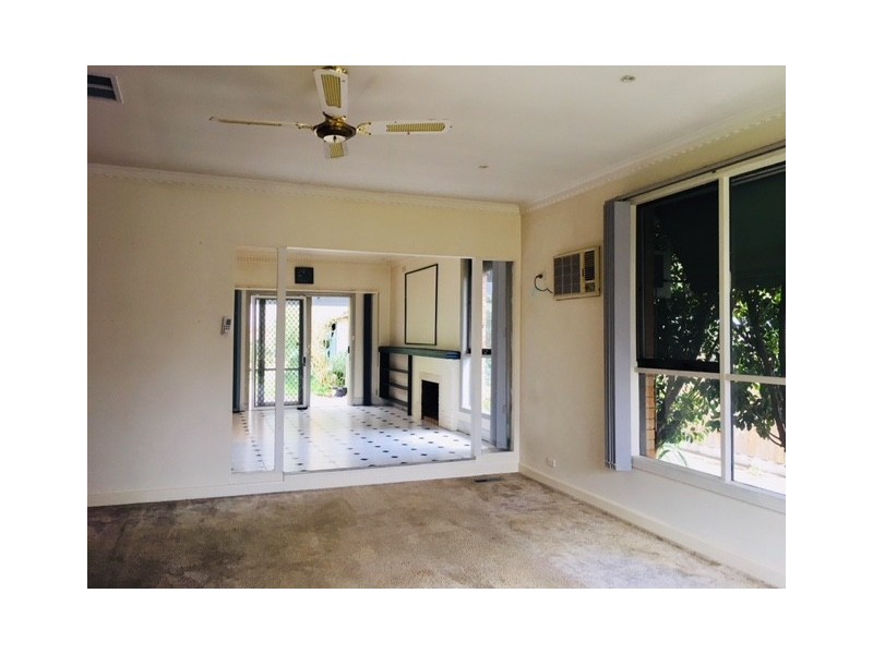 6 Ricourt Avenue, Murrumbeena VIC 3163