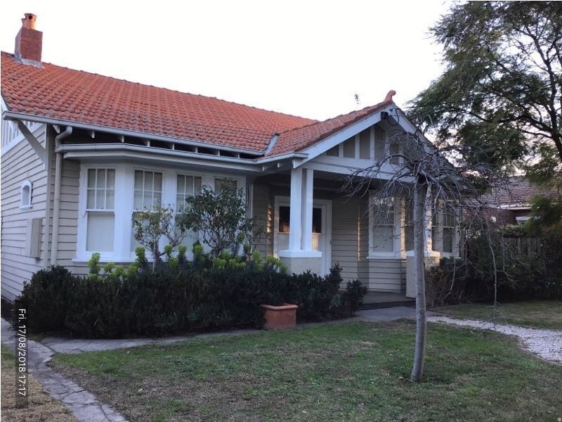 4 Girdwood avenue, Carnegie VIC 3163