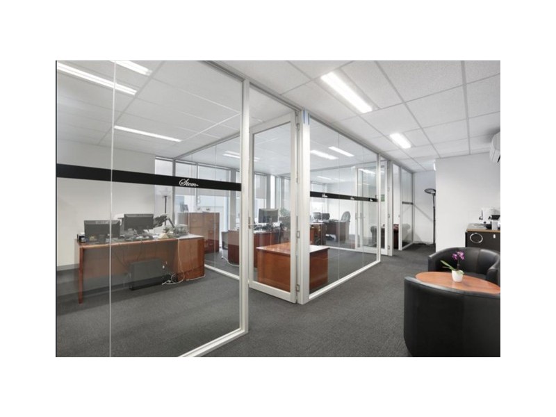 11 Blackwood Drive, Altona North VIC 3025