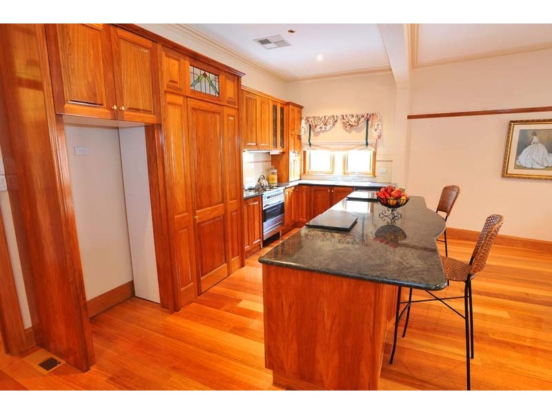 75 Madden Street, Maidstone VIC 3012