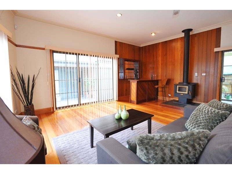 75 Madden Street, Maidstone VIC 3012