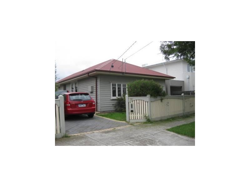36 Challis Street, Newport VIC 3015