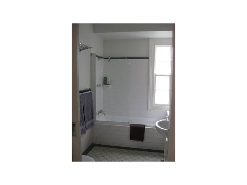 36 Challis Street, Newport VIC 3015