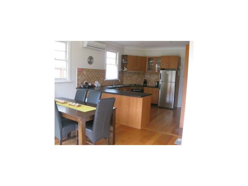 36 Challis Street, Newport VIC 3015