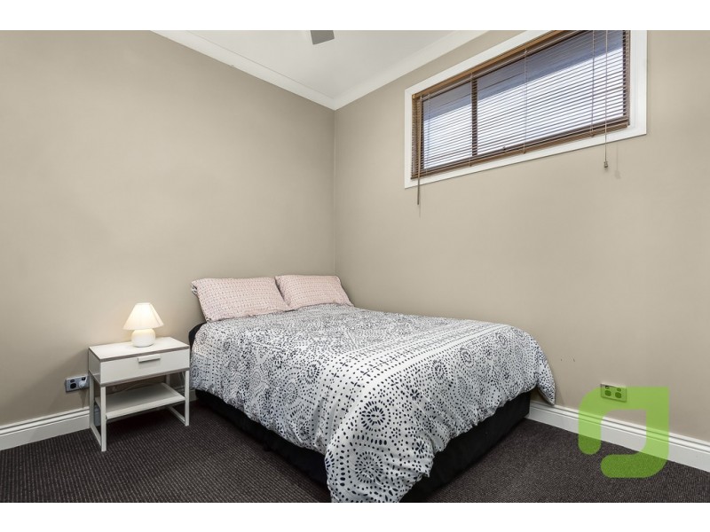 2/604 Barkly Street, West Footscray VIC 3012