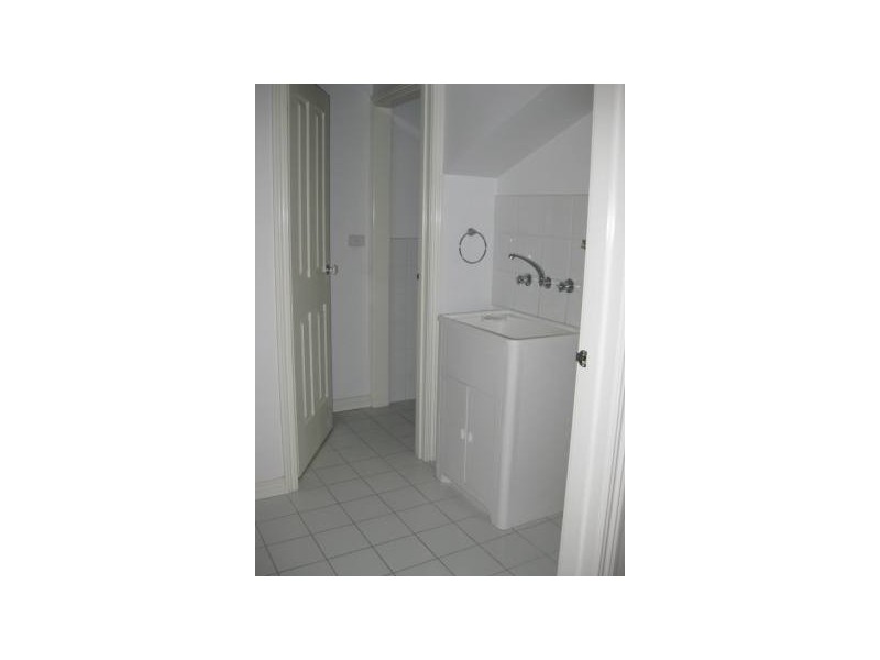 90 Hansen Street, Newport VIC 3015