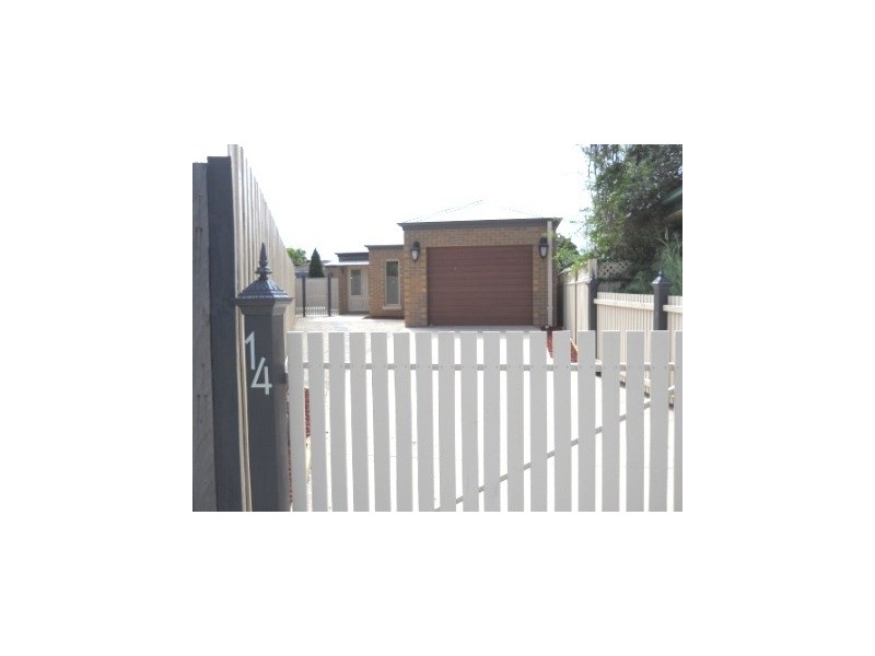 14 Sydney Street, Newport VIC 3015