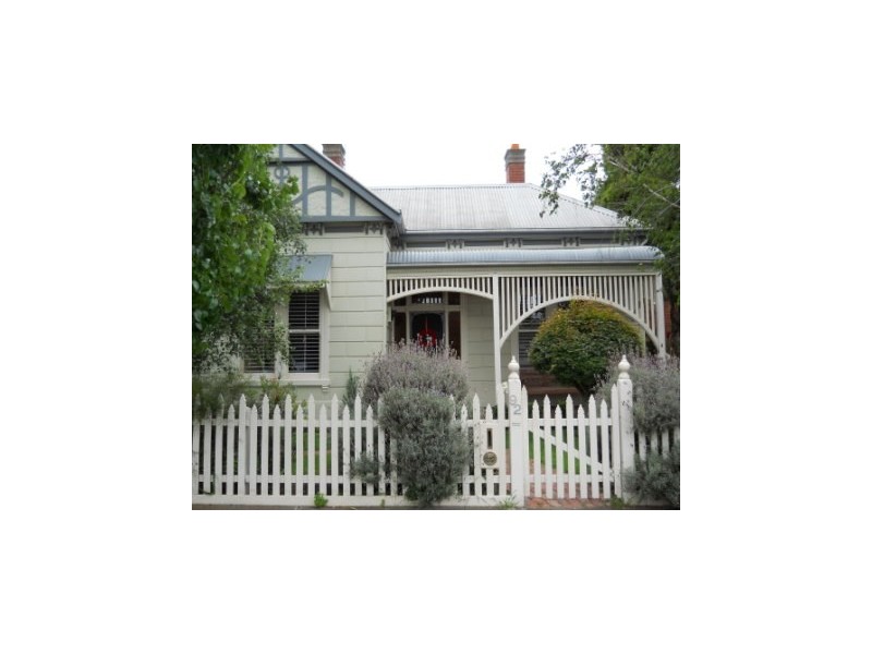 92 Elphin Street, Newport VIC 3015