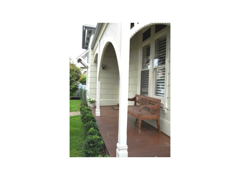 92 Elphin Street, Newport VIC 3015