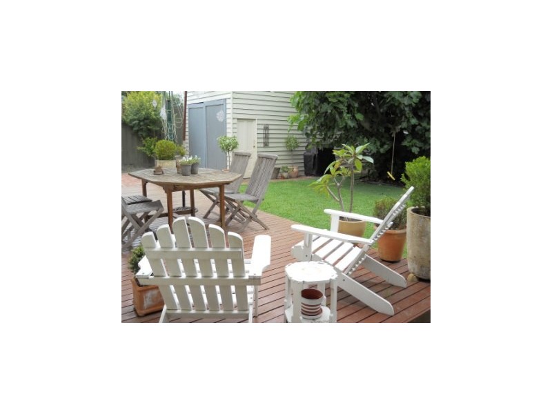 92 Elphin Street, Newport VIC 3015