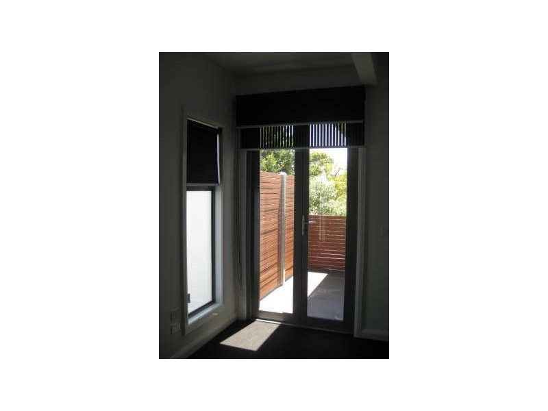 1/217 Woods Street, Newport VIC 3015