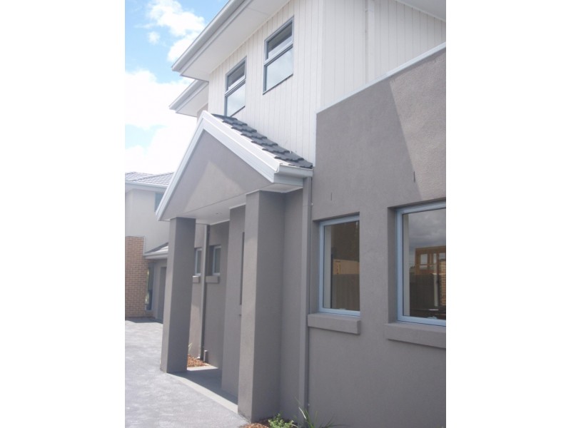 2/47 Stenhouse Avenue, Brooklyn VIC 3012