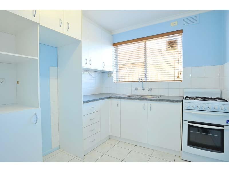 2/2 May Street, Altona North VIC 3025