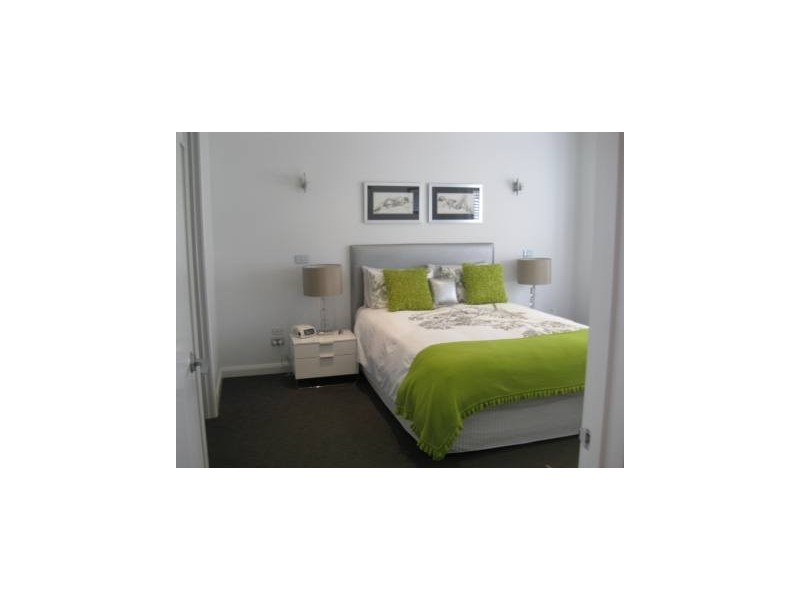 3 Home Road, Newport VIC 3015