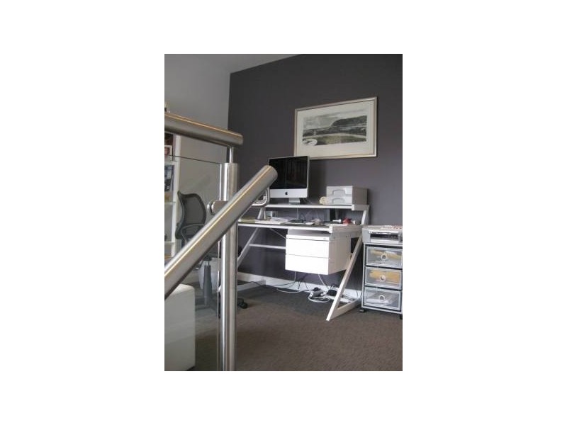 3 Home Road, Newport VIC 3015