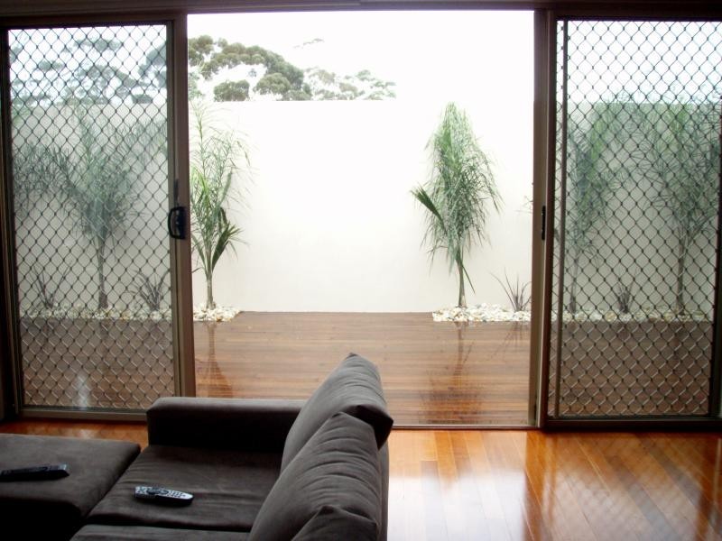 2/1 Bunting Court, Altona North VIC 3025