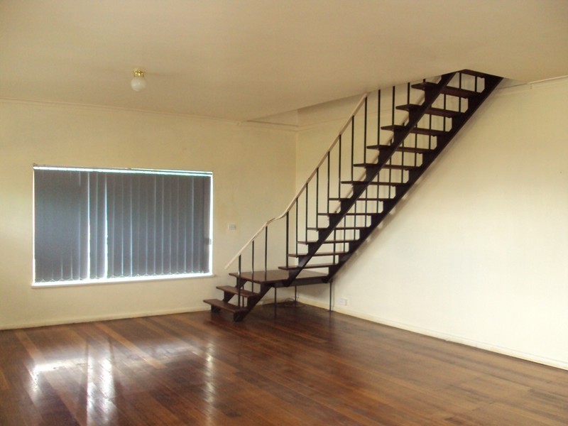 20 Berkshire Road, Sunshine North VIC 3020