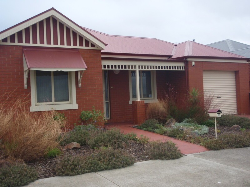 37 Pendragon Crescent, Derrimut VIC 3030