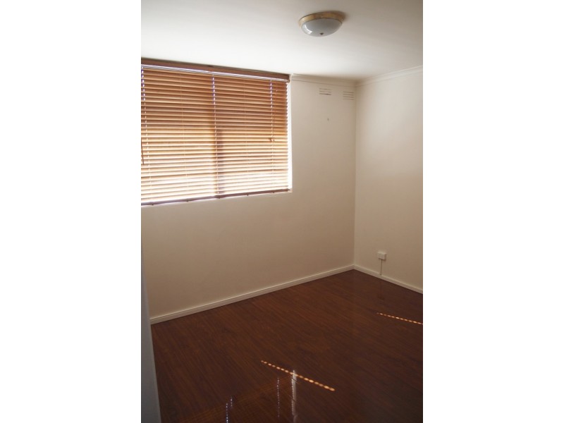 12/13 Alberta Street, West Footscray VIC 3012