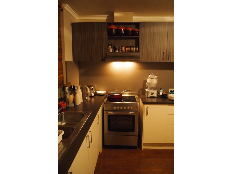 12/13 Alberta Street, West Footscray VIC 3012