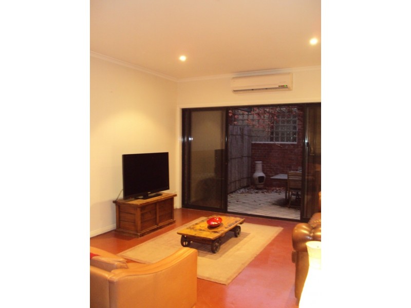 5/113-115 Ballarat Road, Footscray VIC 3011