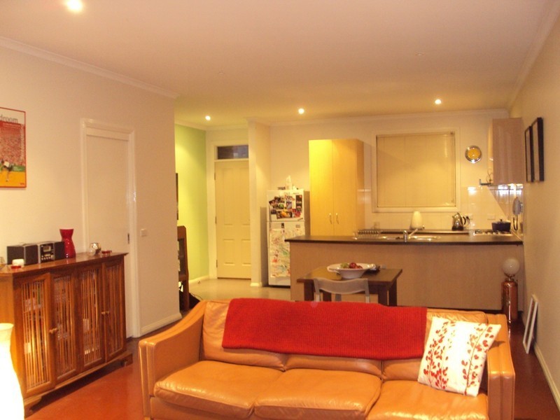 5/113-115 Ballarat Road, Footscray VIC 3011