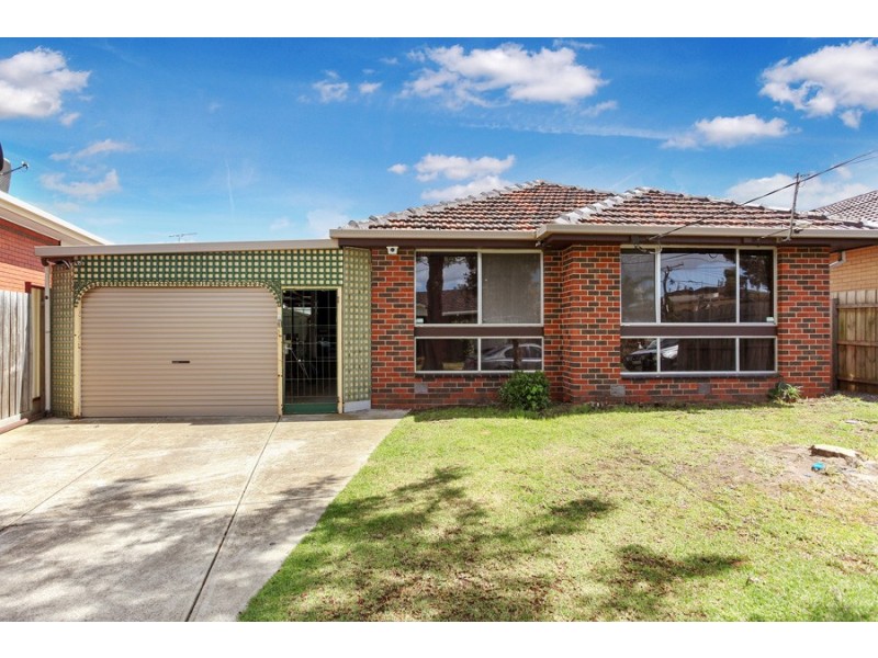 14 Gumtree Close, St Albans VIC 3021