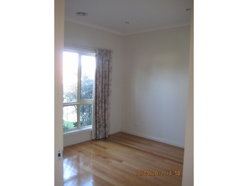 48 Watt Street, South Kingsville VIC 3015