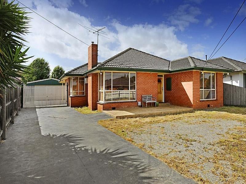 31 Ridge Drive, Avondale Heights VIC 3034