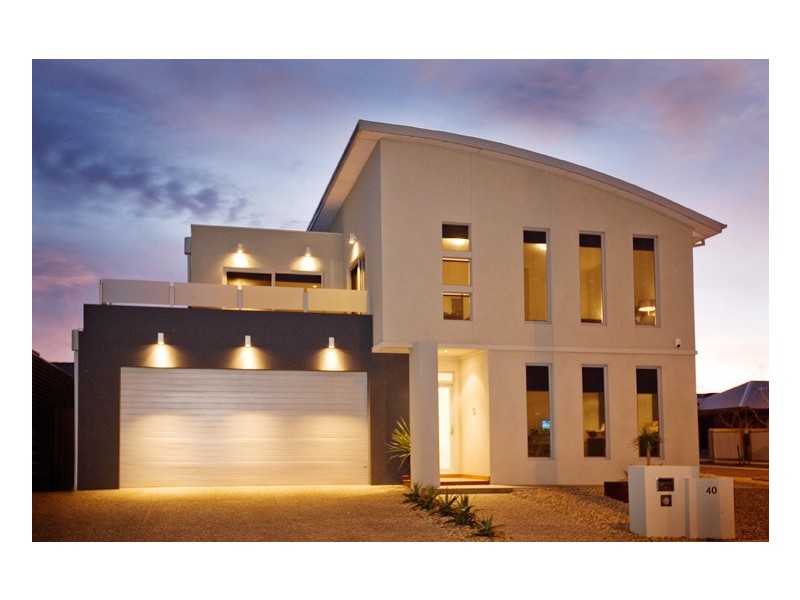 40 Central Park, Caroline Springs VIC 3023