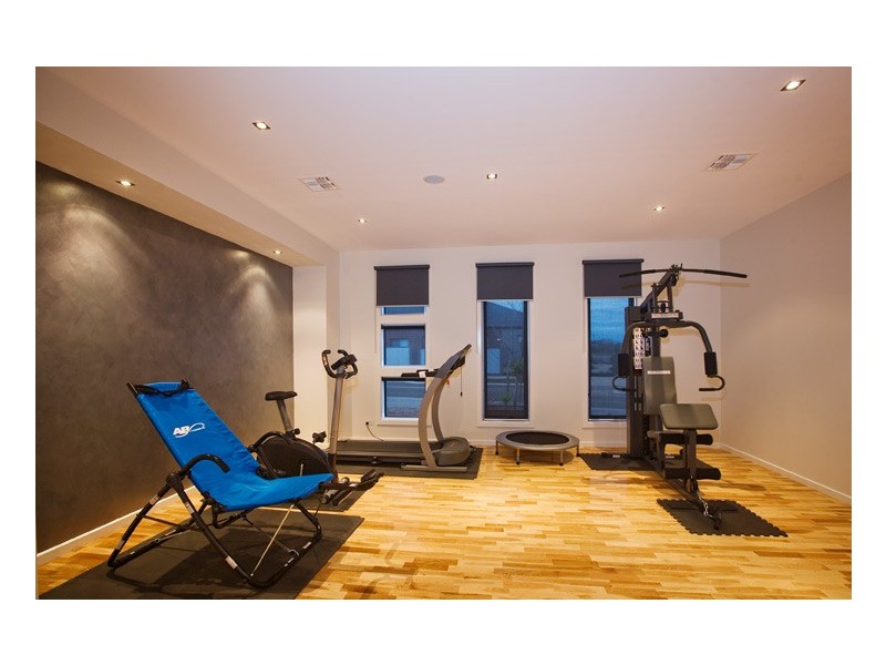 40 Central Park, Caroline Springs VIC 3023