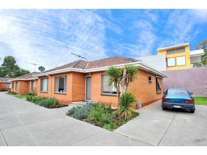 1/3 North Road, Newport VIC 3015