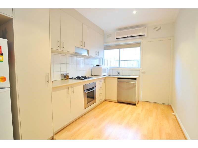 1/3 North Road, Newport VIC 3015