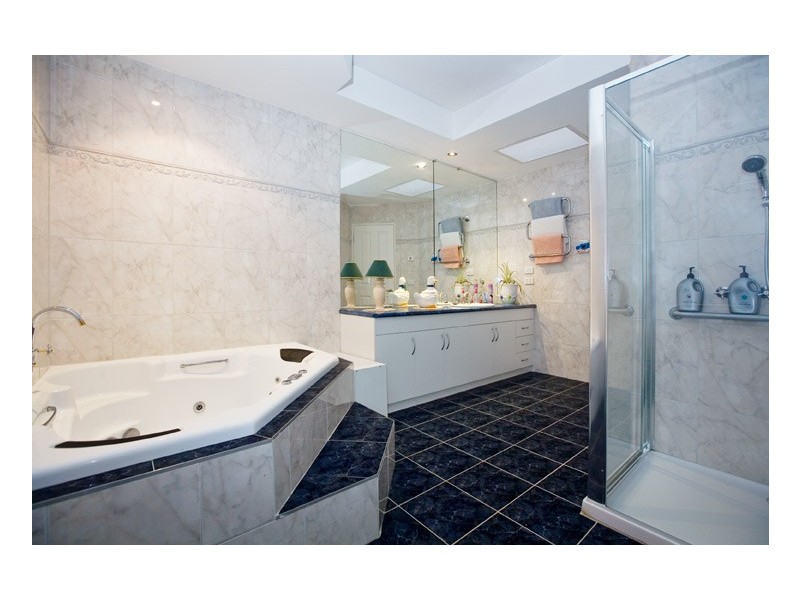 15 Tracey Street, Werribee VIC 3030