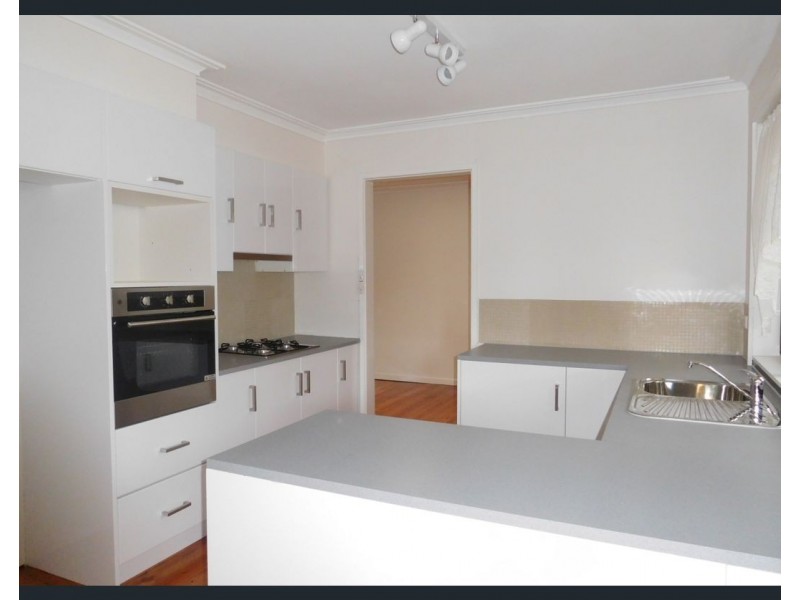 27 Madison Drive, Hoppers Crossing VIC 3029