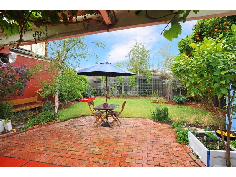 15 Salisbury Street, Yarraville VIC 3013