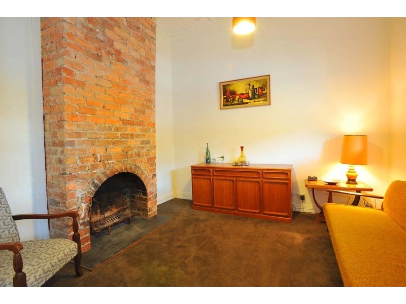 15 Salisbury Street, Yarraville VIC 3013