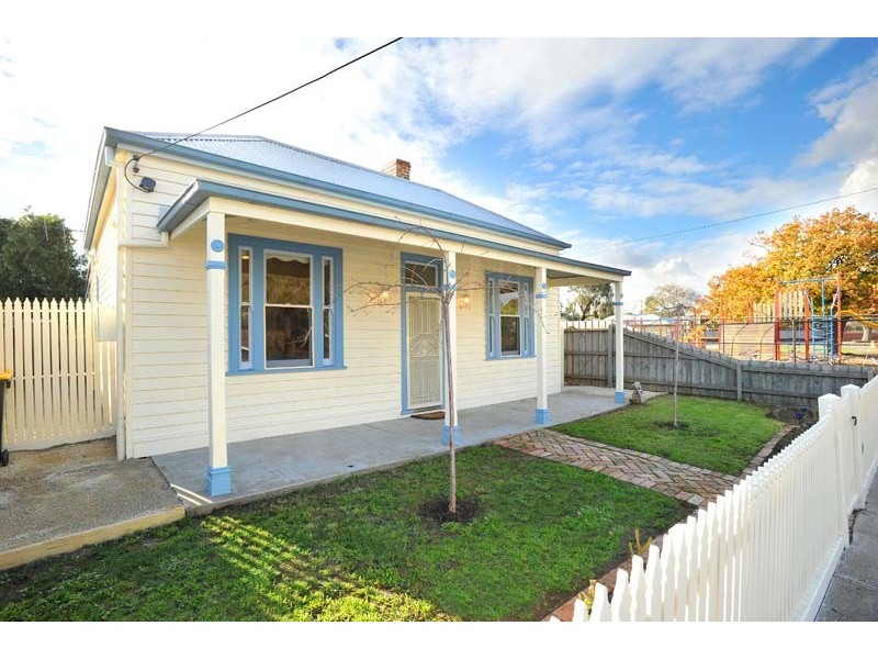 2 Pentland Street, Williamstown VIC 3016