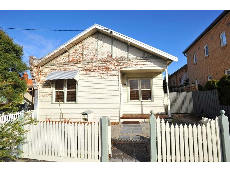 19 Hotham Street, Seddon VIC 3011