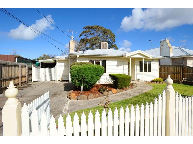 121 Woods Street, Newport VIC 3015