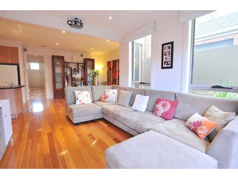 35 Mill Avenue, Yarraville VIC 3013