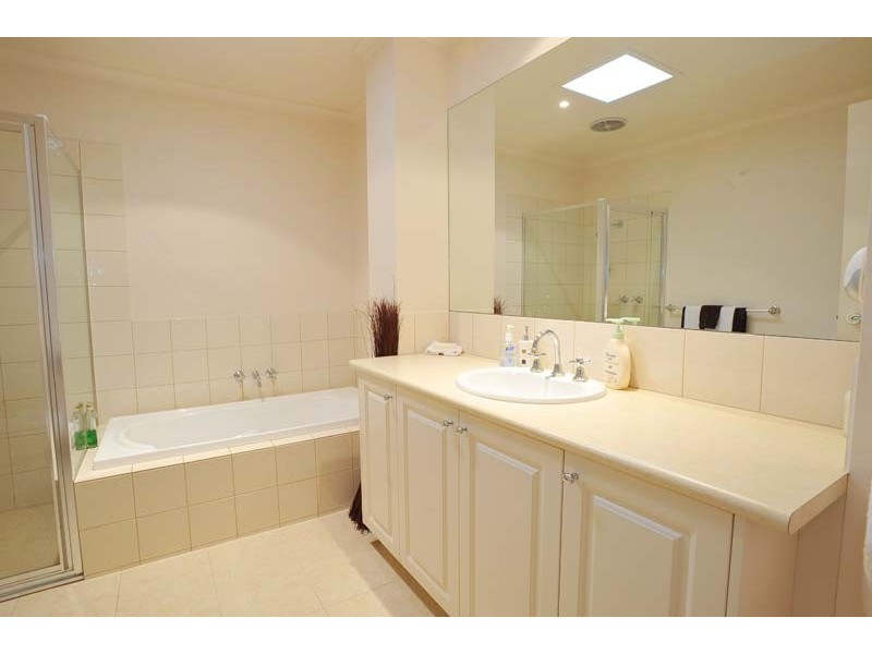 35 Mill Avenue, Yarraville VIC 3013