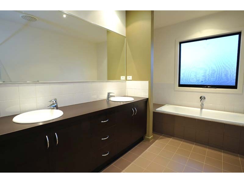 23 Emu Avenue, Altona VIC 3018