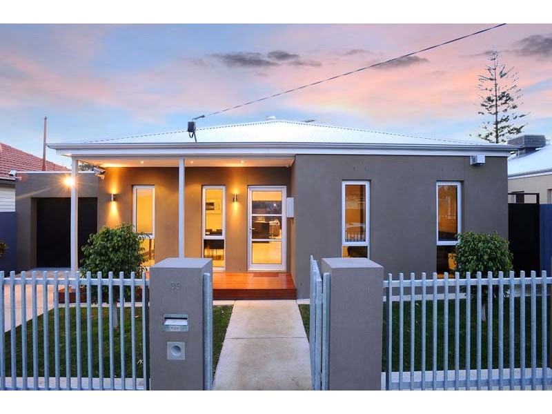 39 Clyde Street, Newport VIC 3015