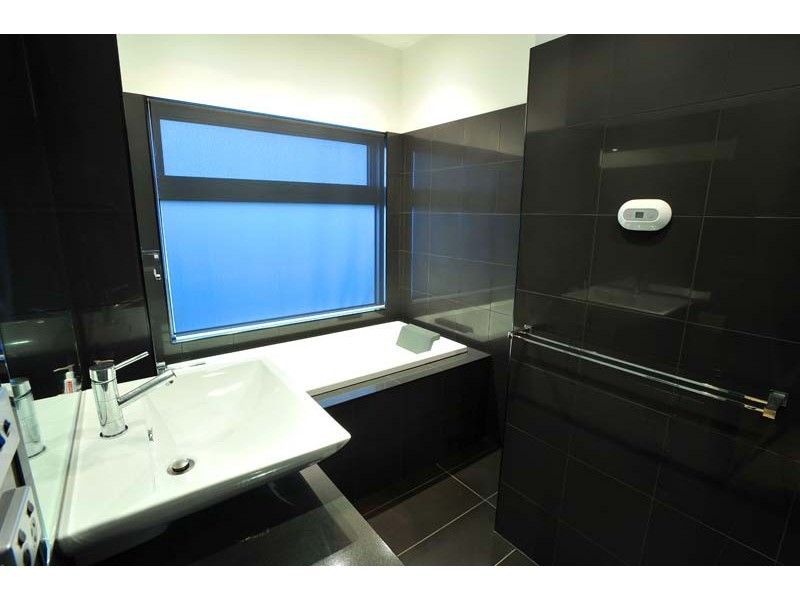 39 Clyde Street, Newport VIC 3015