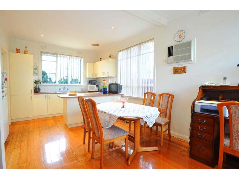 4 Britt Court, Newport VIC 3015